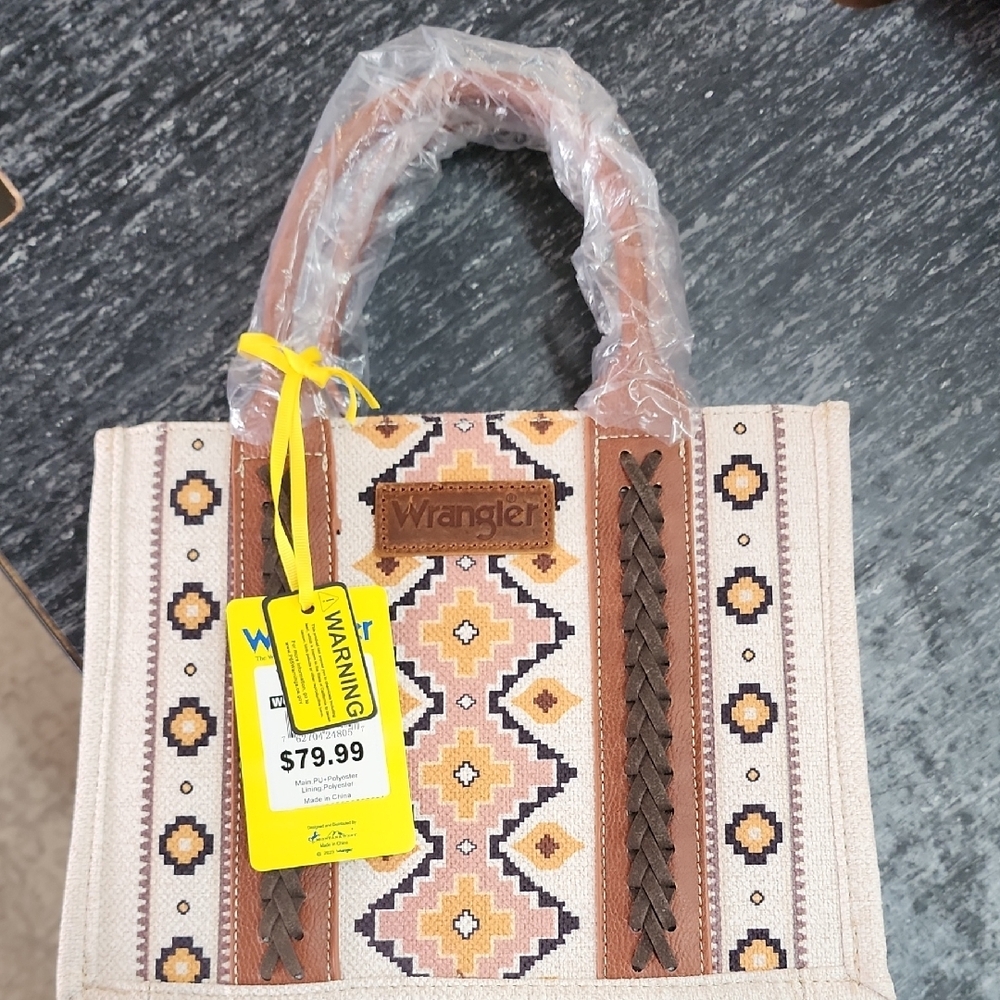 💥LAST ONE💥NEW Wrangler Tan and Brown Geometric Tote Bag